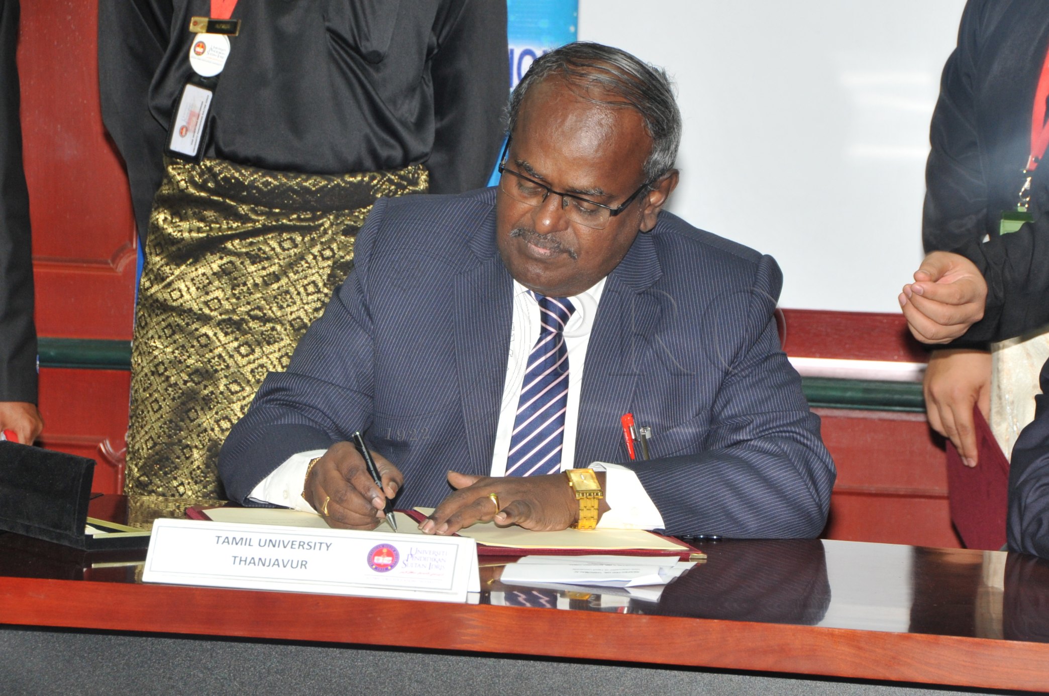 PRO 14 53 TAMIL PRO 7483